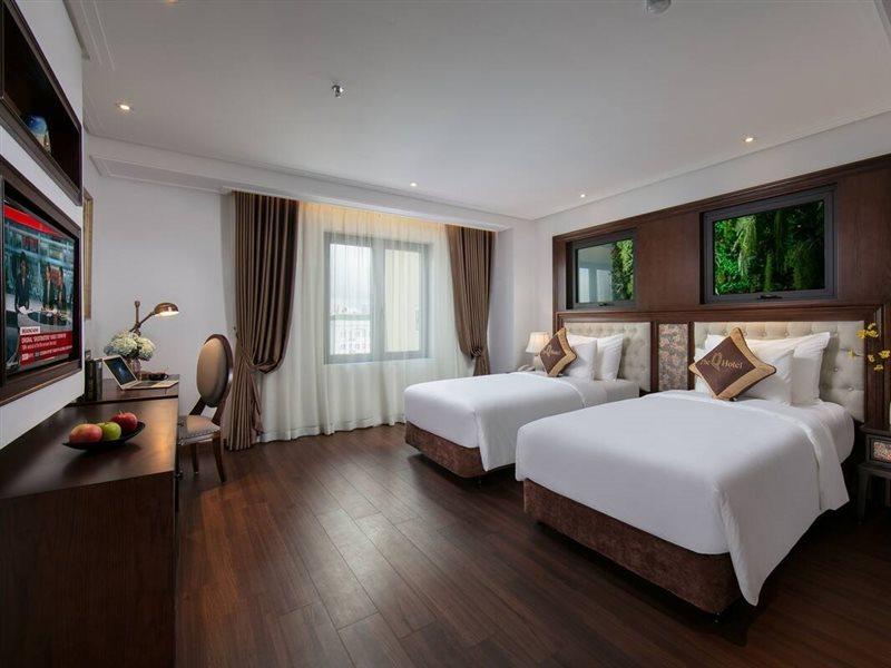 The Q Hotel Hanoi Exterior photo
