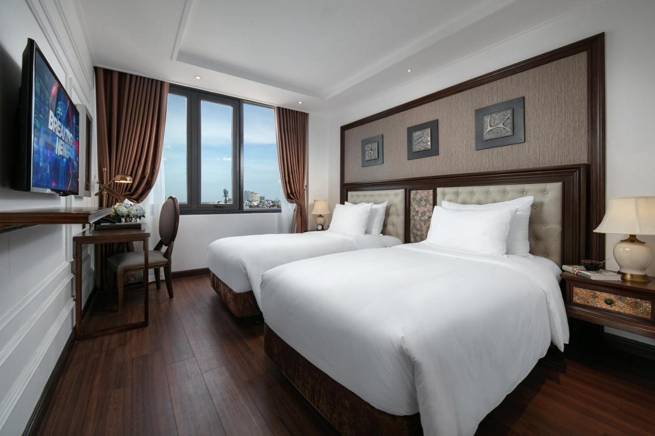 The Q Hotel Hanoi Exterior photo
