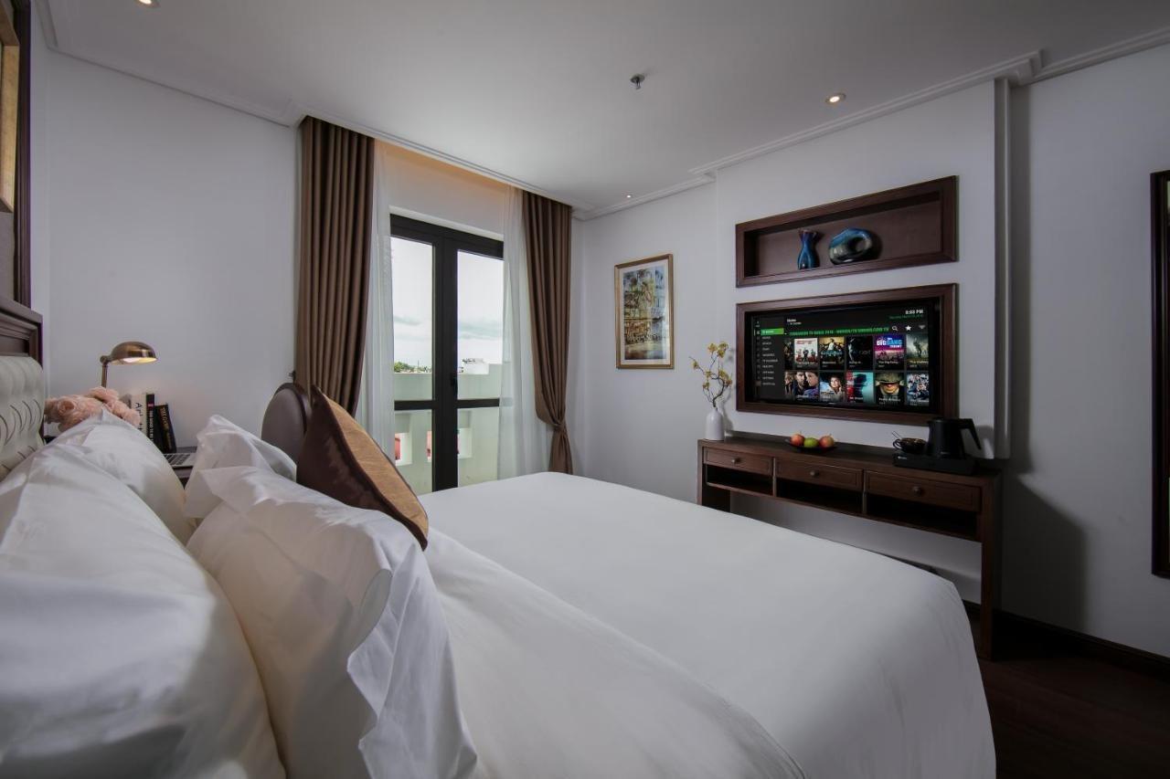 The Q Hotel Hanoi Exterior photo